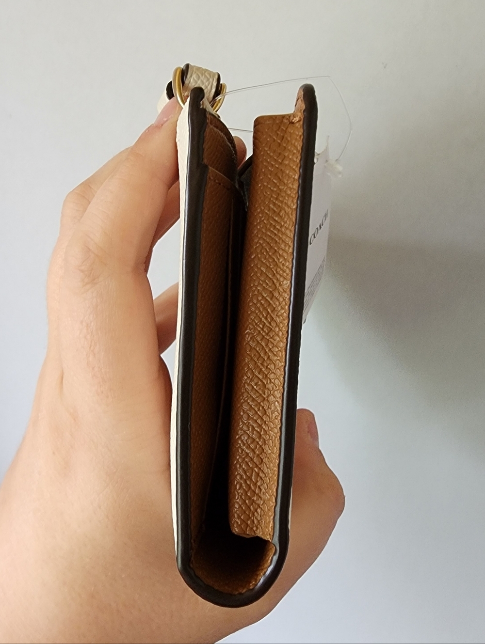 ✨️NWT✨️ Coach Tech Wallet, Chalk, 2022, $129 MSRP - Picture 7 of 7